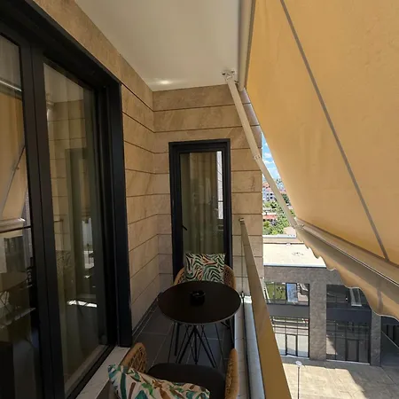 Velora Apartment *